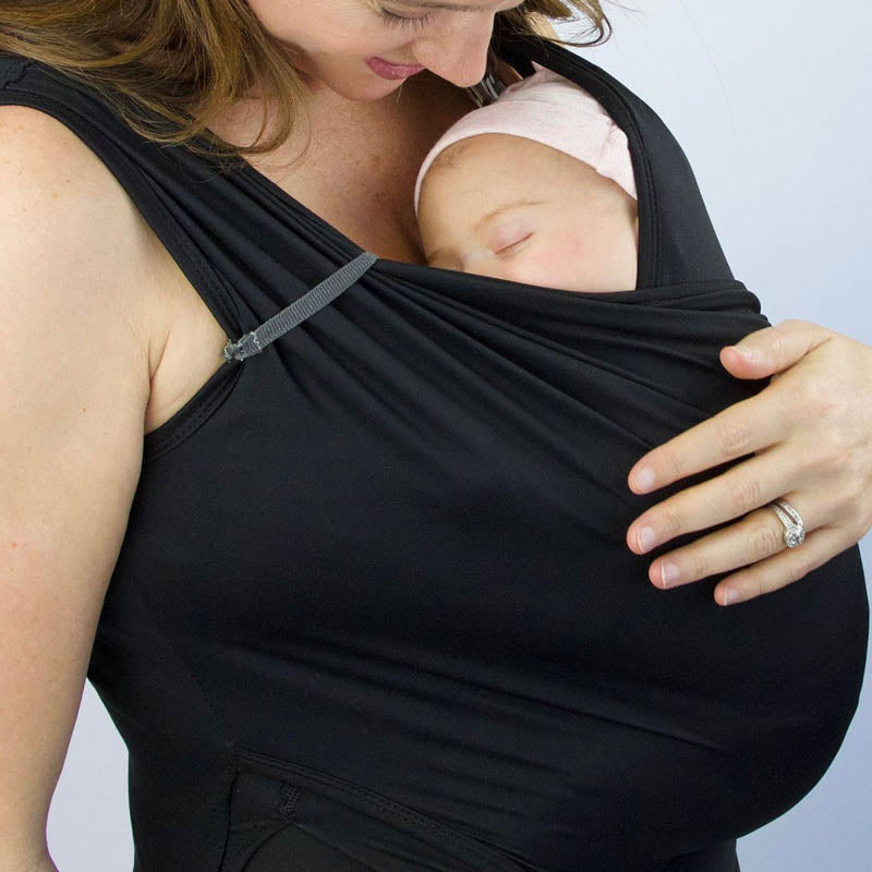 Mother Soothing T-Shirt Vest Holding Baby Clothes